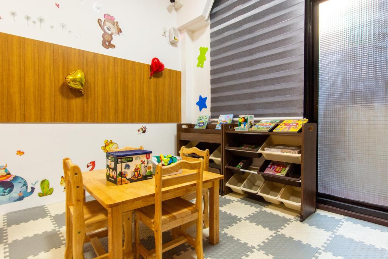 藏青民宿the Wind Guesthouse-Youth Inn Тайнан Екстериор снимка